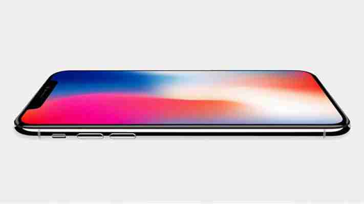 Apple a prezentat trei modele noi de iPhone. Vedeta este iPhone X