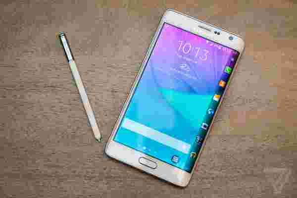 Samsung Galaxy Note Edge va fi disponibil în ediție limitată