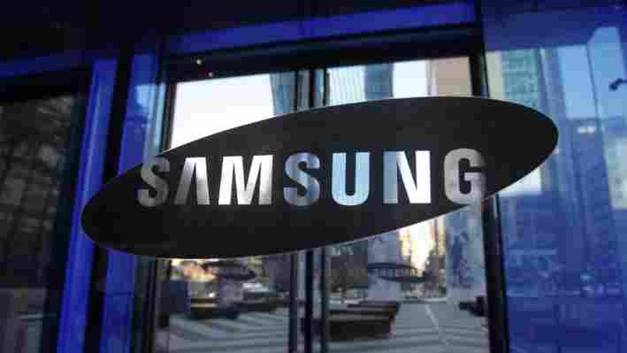 Samsung lansează trei noi smartphone-uri